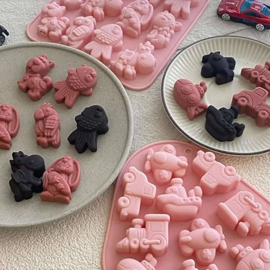 Ice or Yogurt Molds For Pets